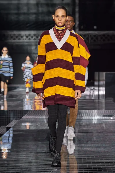 Look 89